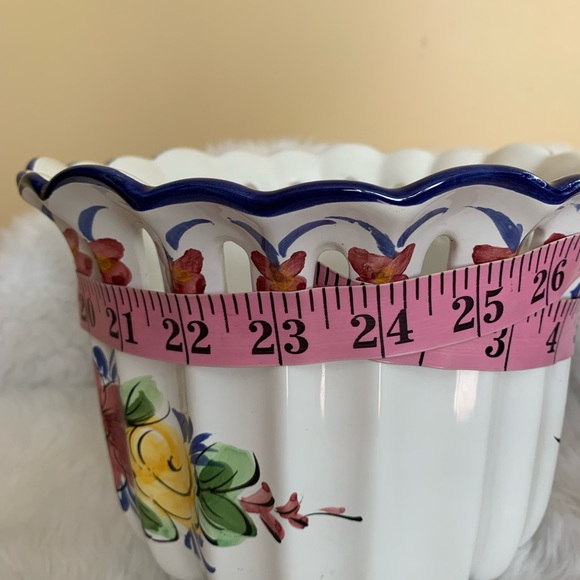 VESTAL Vintage Hand floral painted Alcobach Portugal ceramic planter pot… - Picture 8 of 12